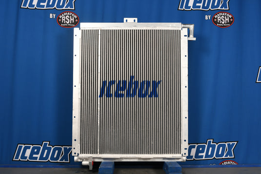Volvo 4600. 4600B, L160 Oil Cooler