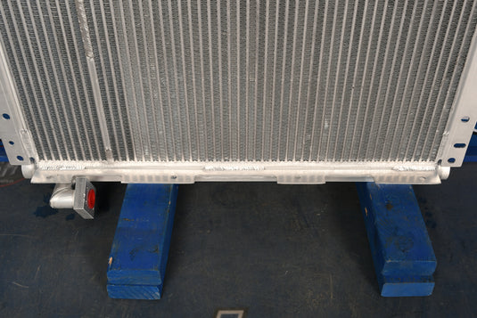Volvo 4600. 4600B, L160 Oil Cooler