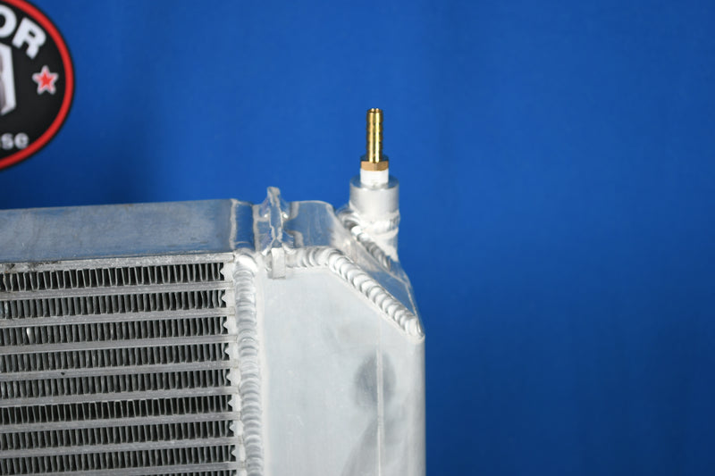 Load image into Gallery viewer, International Radiator # 603151
