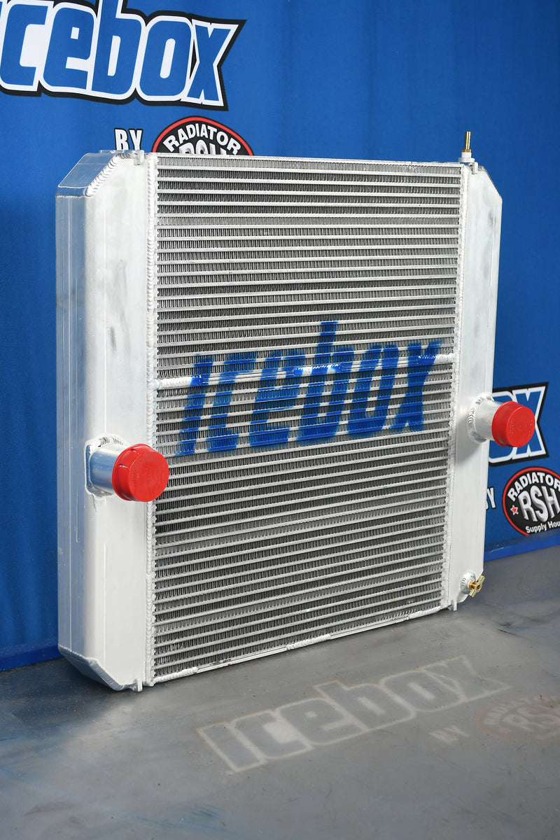 Load image into Gallery viewer, International Radiator # 603151

