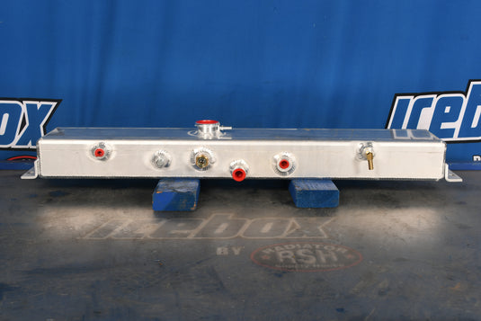 Peterson 4700 Surge Tank