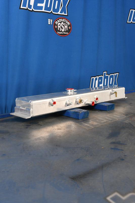 Peterson 4700 Surge Tank