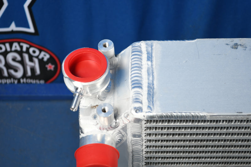 Load image into Gallery viewer, Hyster H155FT Radiator # 940138
