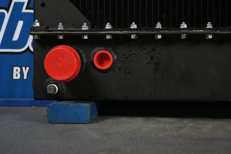 Load image into Gallery viewer, Stinger Stacker 6500 Radiator # 820255
