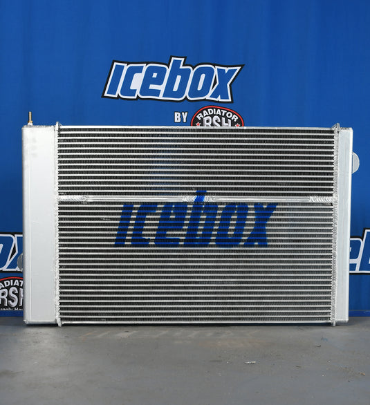 Ford F750 Radiator # 600071 – Radiator Supply House