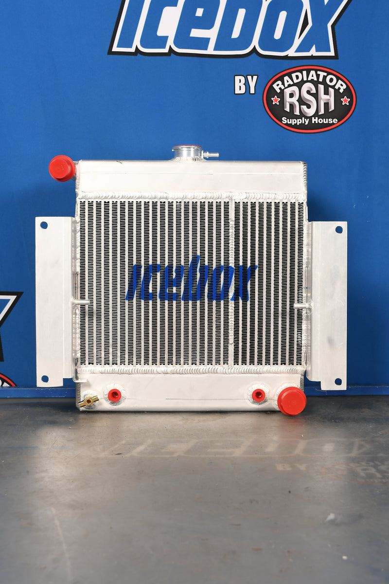 Load image into Gallery viewer, Hyster S40E Radiator # 940256
