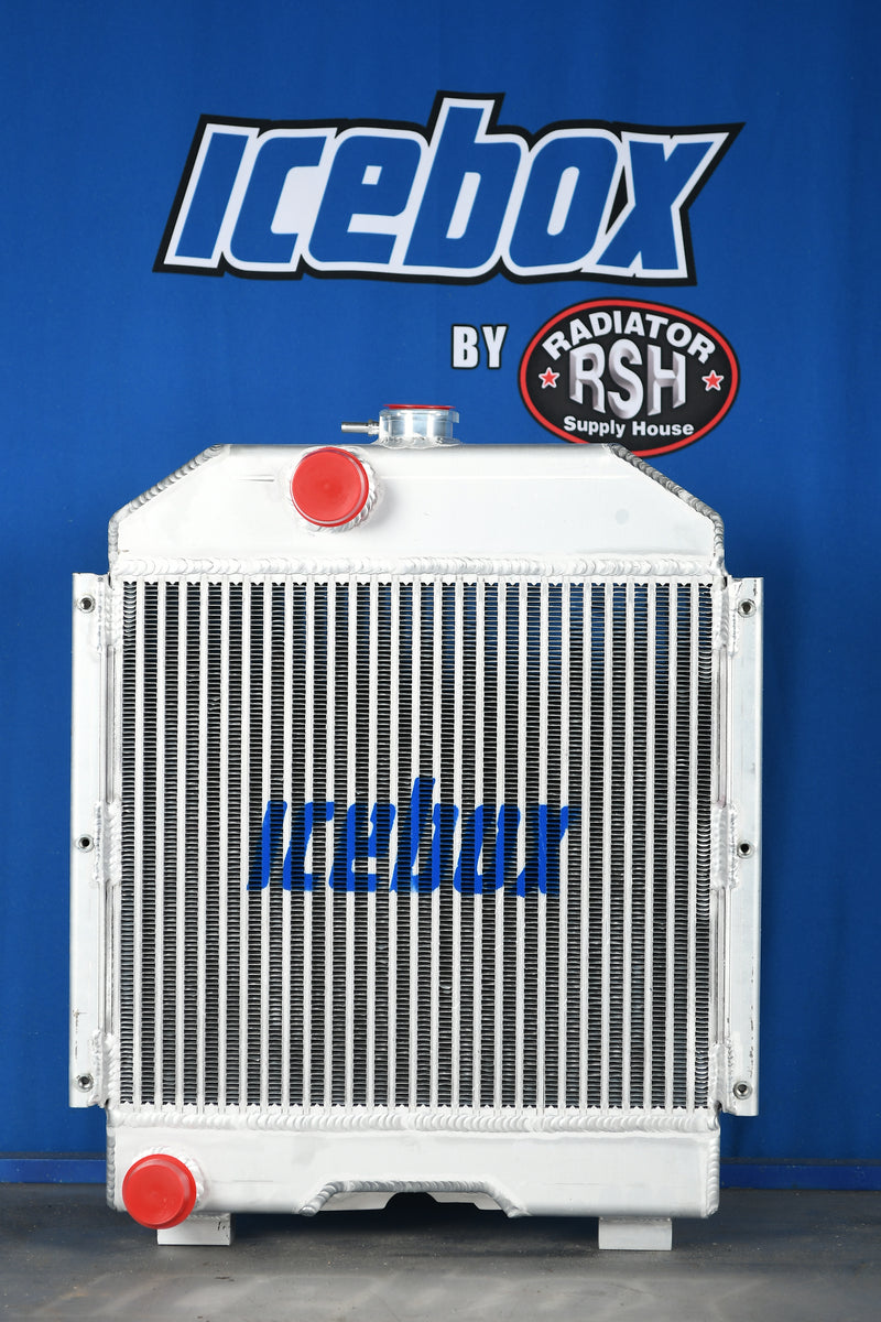 Load image into Gallery viewer, Ford / New Holland 4430 Radiator # 910046

