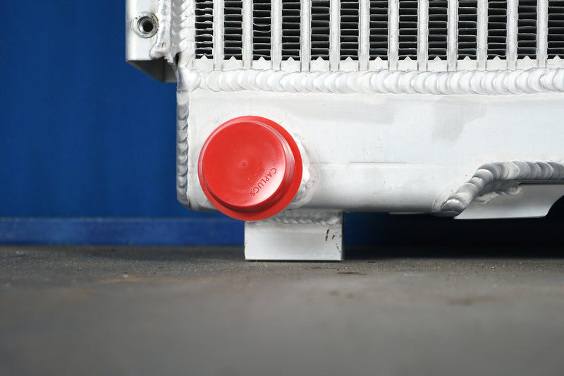 Load image into Gallery viewer, Ford / New Holland 4430 Radiator # 910046
