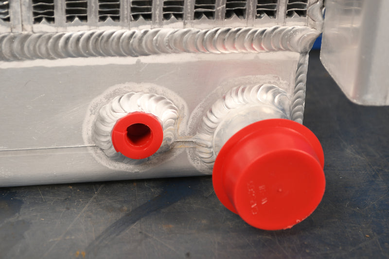 Load image into Gallery viewer, Hyster S40E Radiator # 940256

