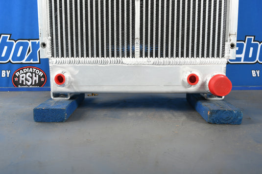 Caterpillar D3, 910, Loader Radiator