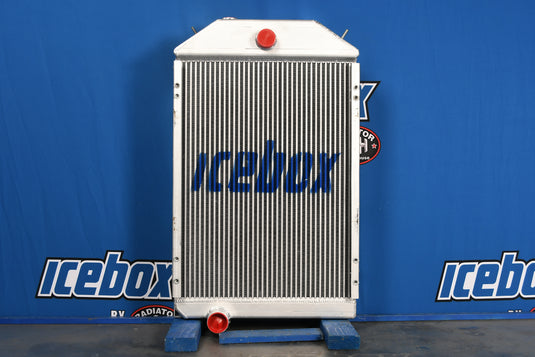John Deere 4440 Radiator