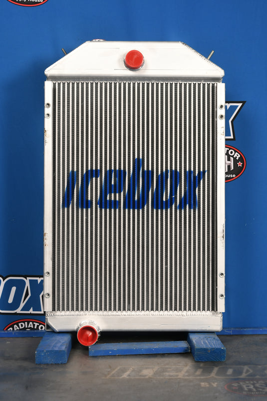 John Deere 4440 Radiator
