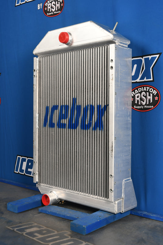 John Deere 4440 Radiator