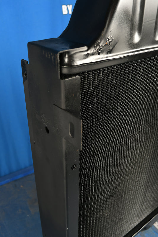John Deere 2510, 2520, 4276D, 421DF Radiator