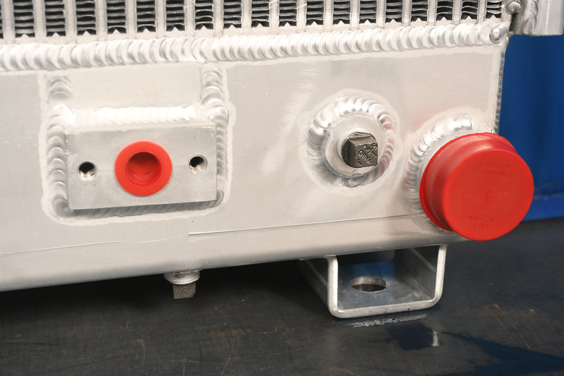 Load image into Gallery viewer, Komatsu D41S-3 Crawler Loader Radiator # 930086
