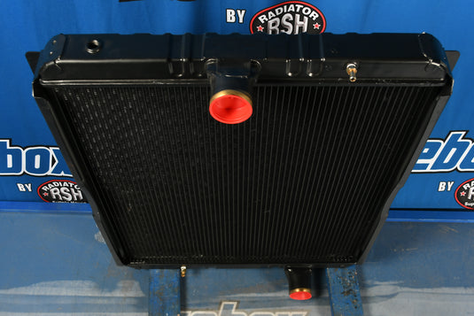 International 493361C4, 493361C3, 493361C2 Radiator