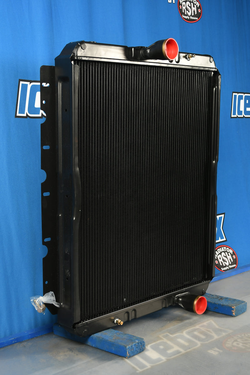 Load image into Gallery viewer, International 493361C4, 493361C3, 493361C2 Radiator # 603007
