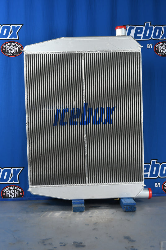 Caterpillar 735, 740 Radiator