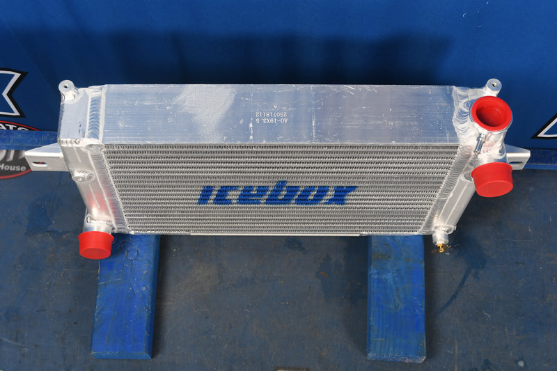 Load image into Gallery viewer, Doosan G35N-7 Radiator # 890572
