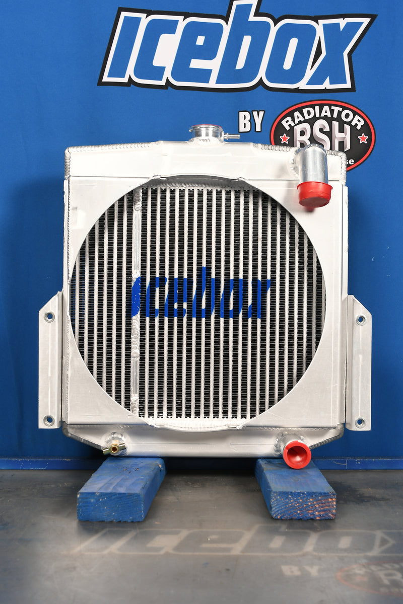 Load image into Gallery viewer, Yale GF20, Forklift Radiator # 940257
