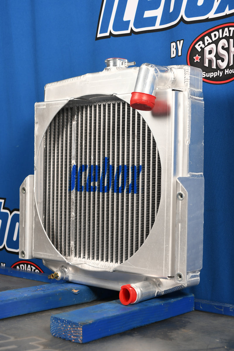 Load image into Gallery viewer, Yale GF20, Forklift Radiator # 940257
