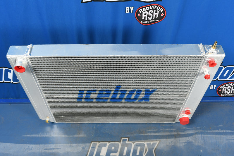 Load image into Gallery viewer, Chevrolet / GMC / Chevy / GM Radiator # 602074
