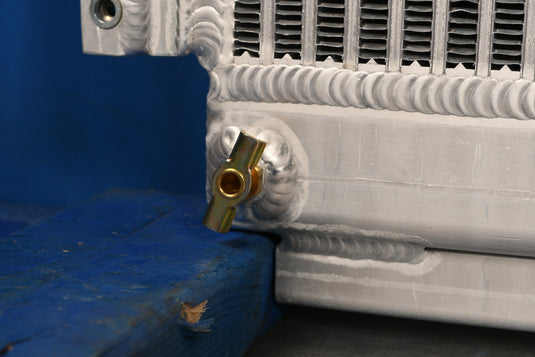 Isuzu 3CE1-BDZP1E Radiator