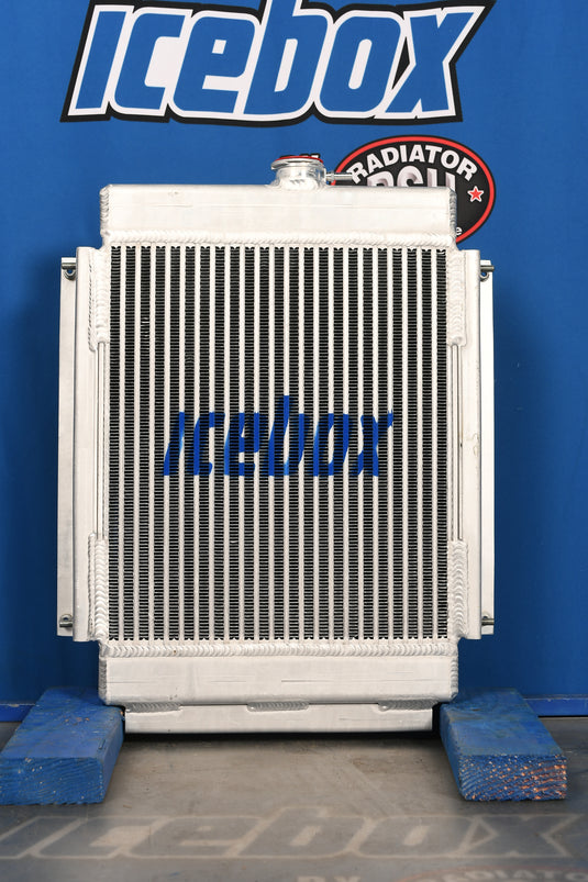 Isuzu 3CE1-BDZP1E Radiator