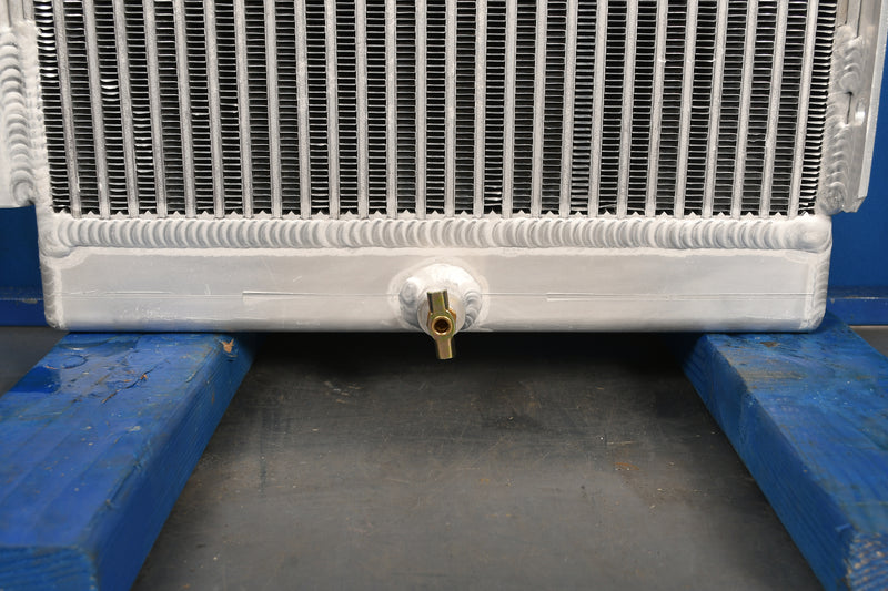 Load image into Gallery viewer, Sullivan 375 Radiator # 840009

