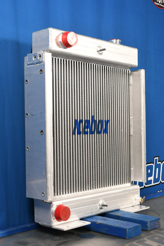 John Deere 710, 710B Radiator