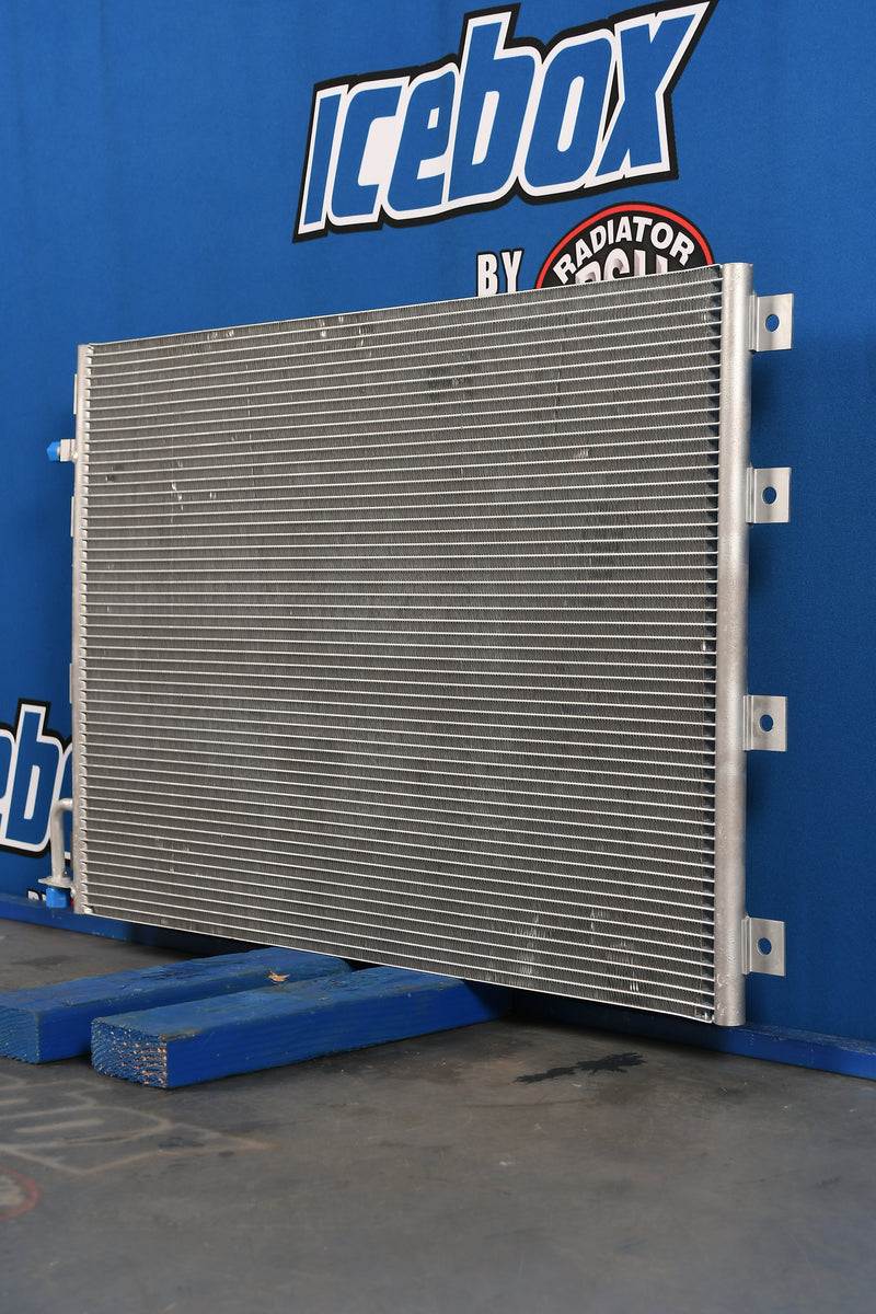 Load image into Gallery viewer, Kenworth T-600, T-800, W900L, T-400 AC Condenser # 604760
