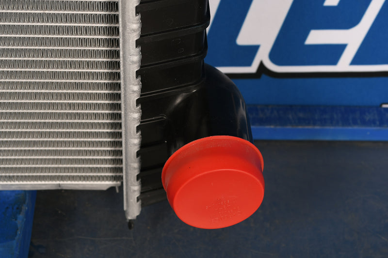 Load image into Gallery viewer, Kenworth T-300, FLD112 , FLD120 &amp; FLD13 Radiator # 604620
