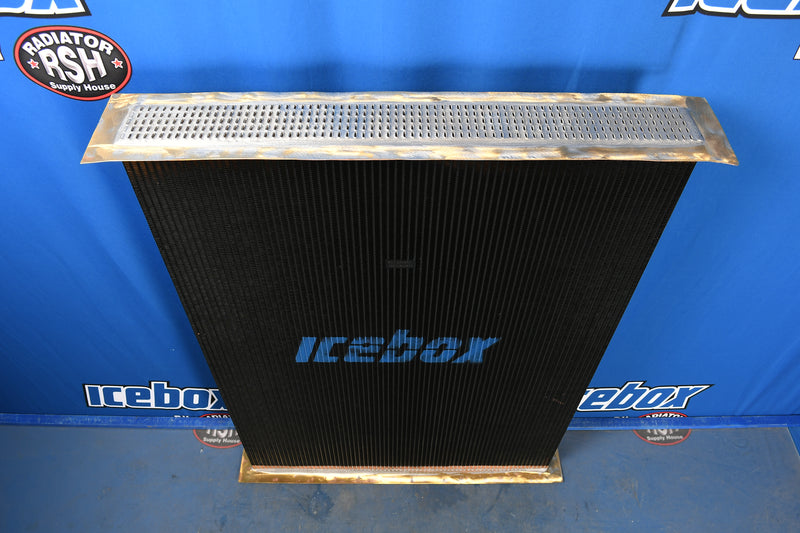 Load image into Gallery viewer, Kenworth T-800 Widenose Radiator Core # 604696

