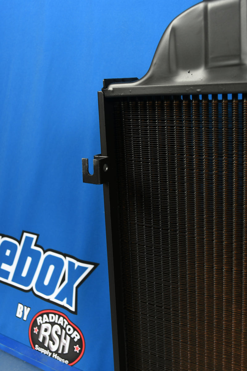 Load image into Gallery viewer, John Deere 4010 Radiator # 870007
