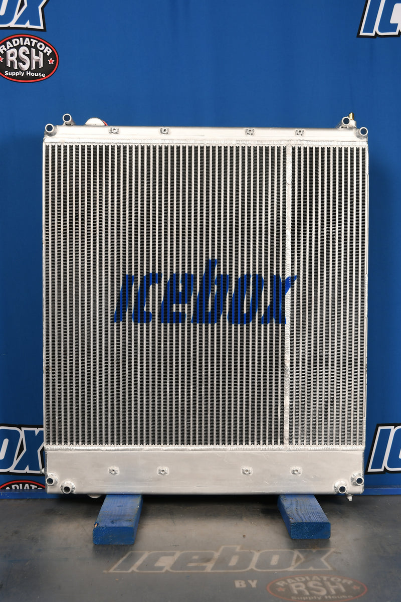 Load image into Gallery viewer, Freightliner Radiator # 601127
