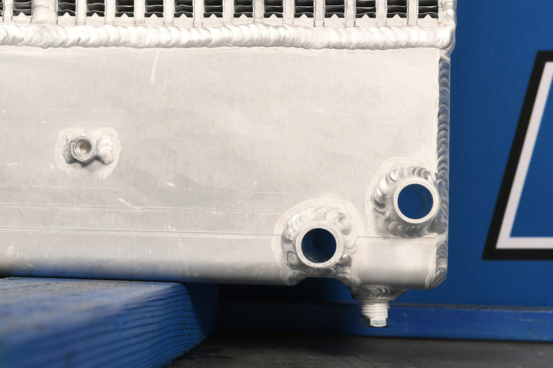 Load image into Gallery viewer, Freightliner Radiator # 601127
