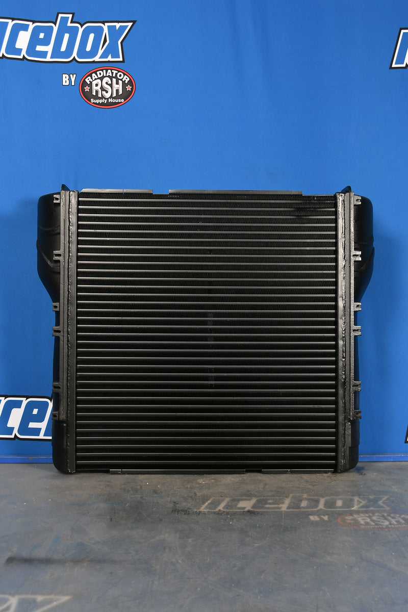 Load image into Gallery viewer, Kenworth T660 / W900L Charge Air Cooler # 604150
