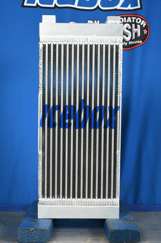 Caterpillar Challenger, 65B Oil Cooler