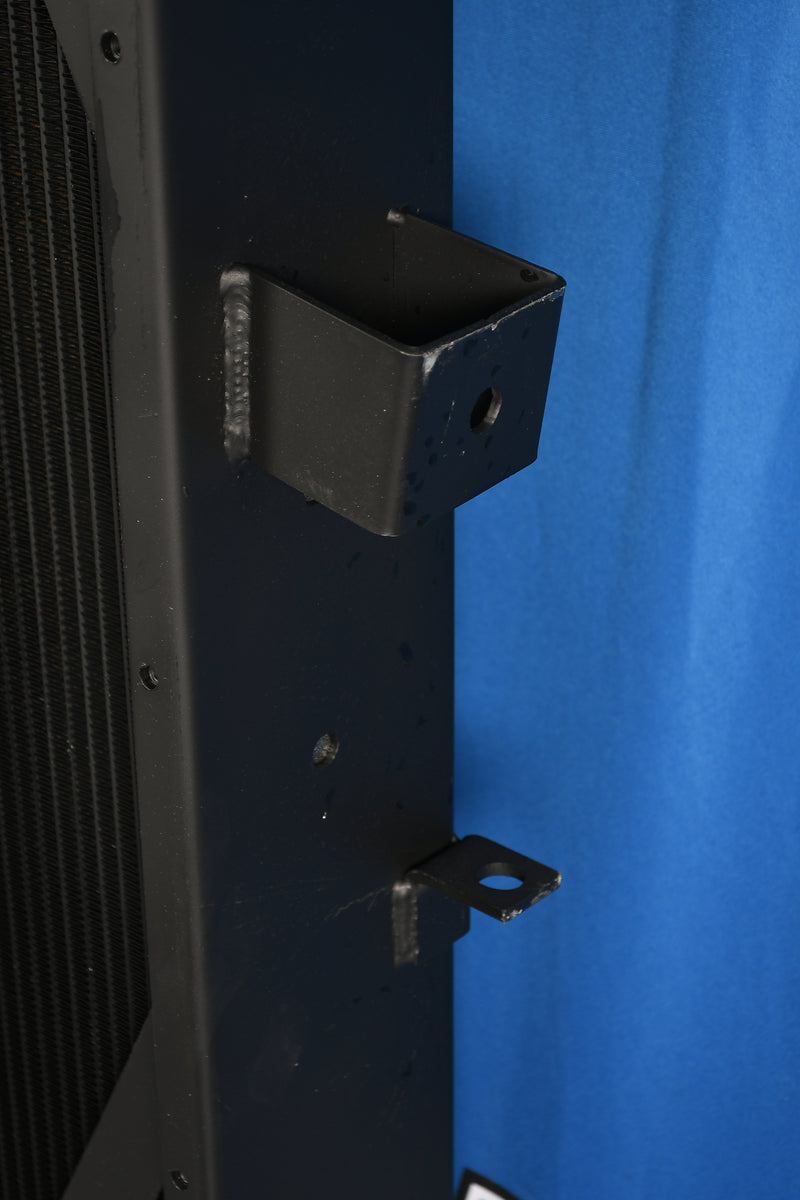 Load image into Gallery viewer, Peterbilt Radiator # 606082
