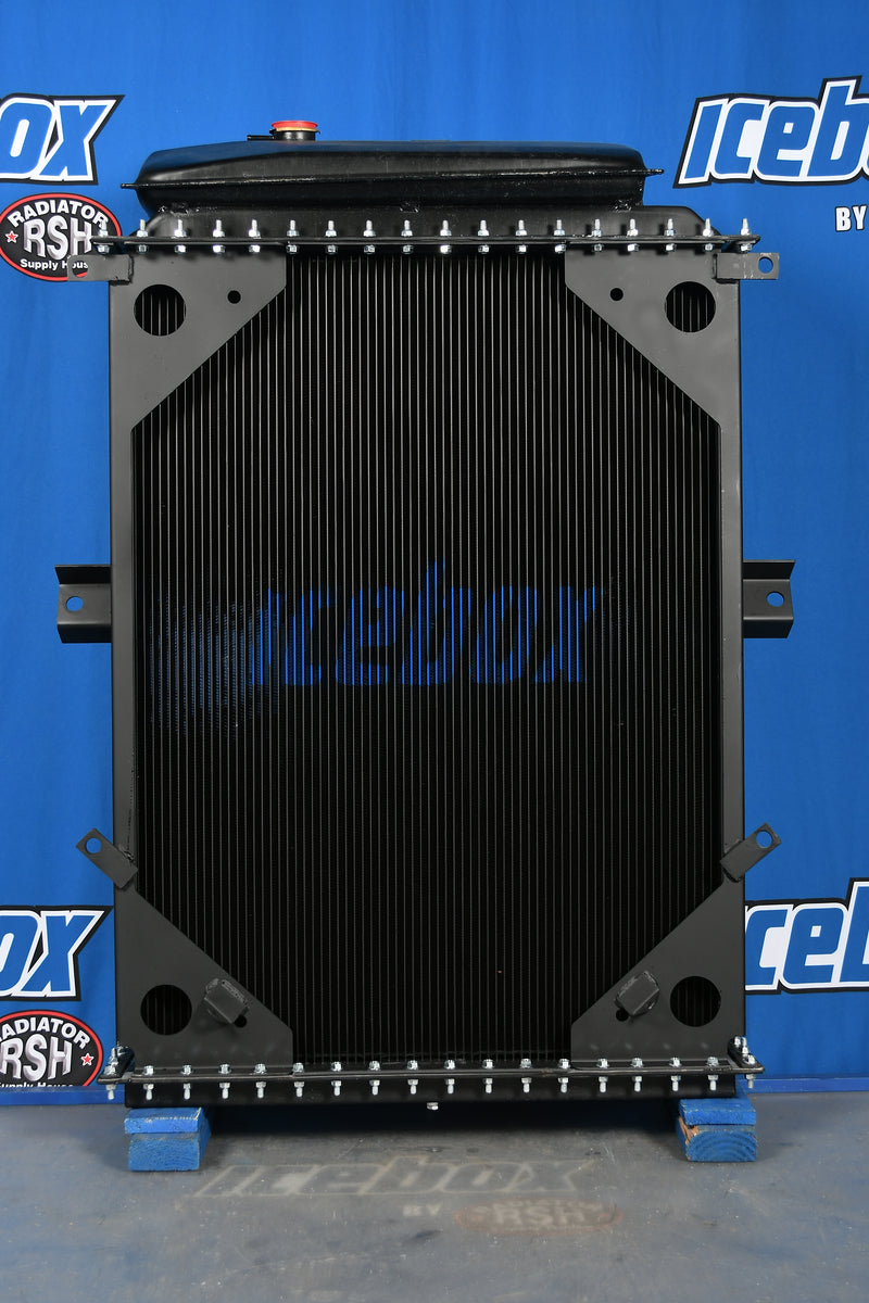 Load image into Gallery viewer, Kenworth T-600 / T-800 Radiator # 604092
