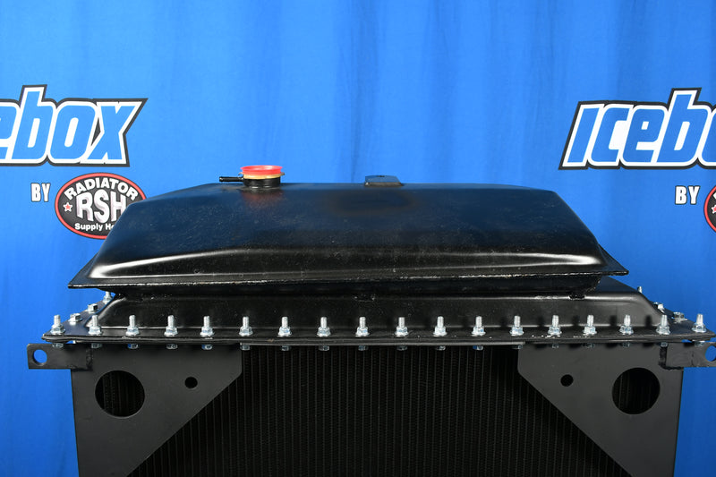 Load image into Gallery viewer, Kenworth T-600 / T-800 Radiator # 604092
