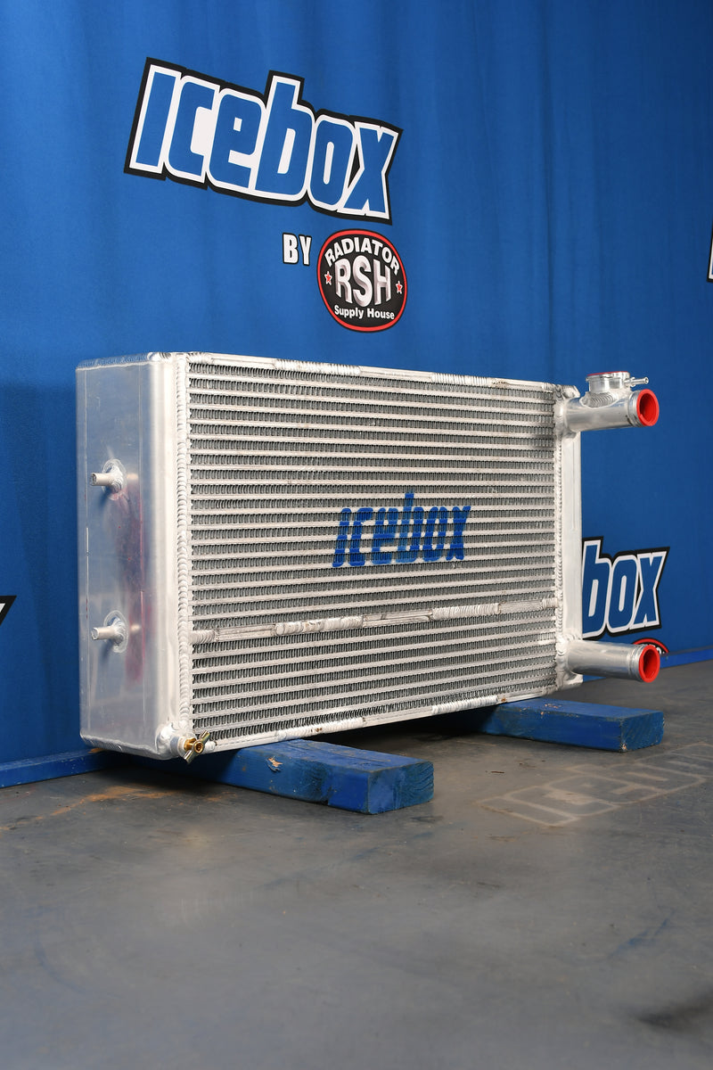 Load image into Gallery viewer, Doosan G35S-7, G45S-7, G40S-7 Radiator # 890857
