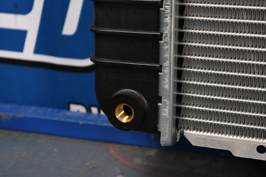 Peterbilt 330, 335, 340 Series T300 Radiator