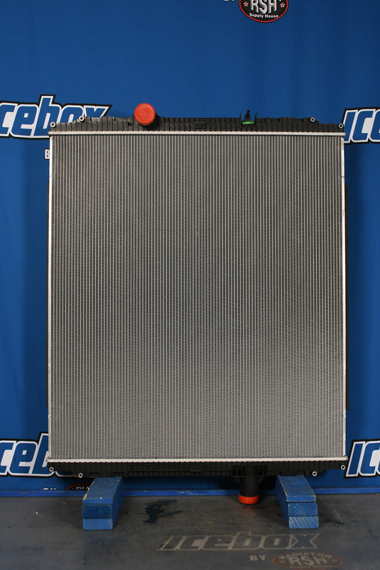 Pb520 Radiator Peterbilt 388 / 389 - W900B Radiator # 606060 – Radiator Supply House