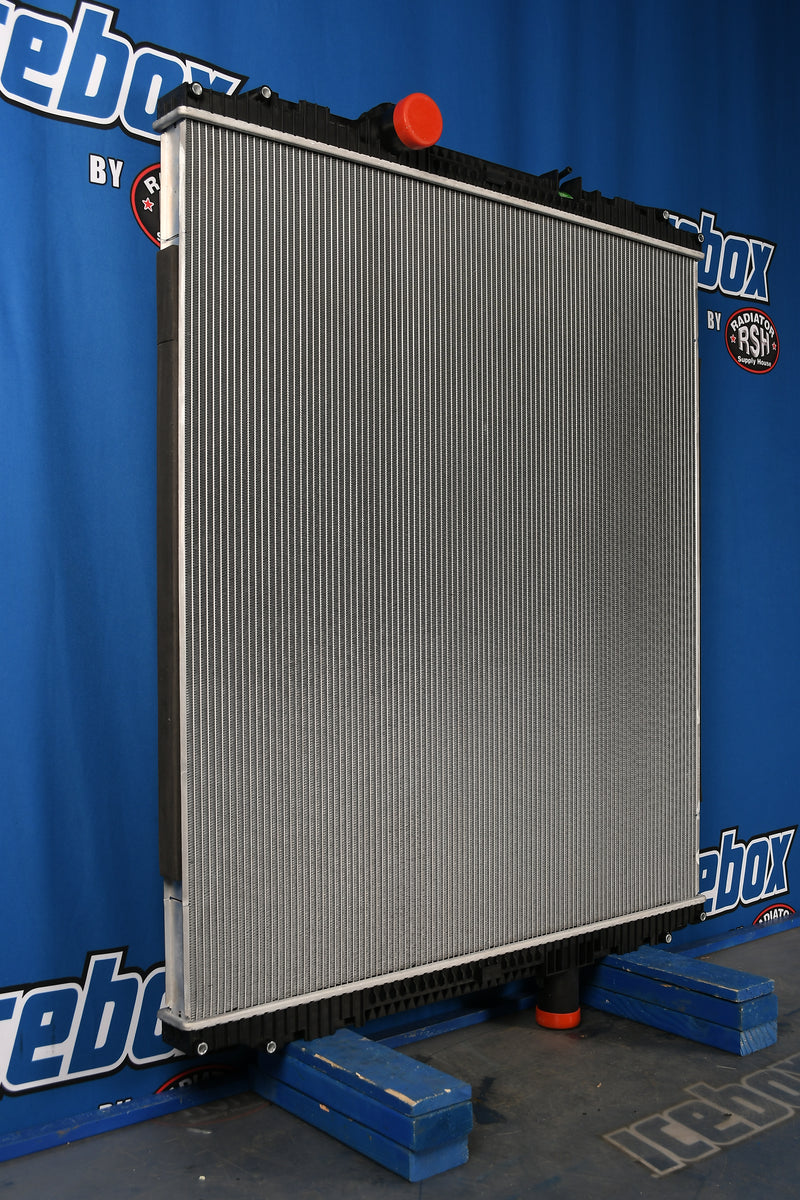 Load image into Gallery viewer, Peterbilt 388 / 389 - W900B Radiator # 606060
