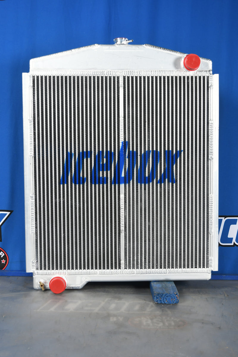 Load image into Gallery viewer, John Deere 544B Radiator # 870213
