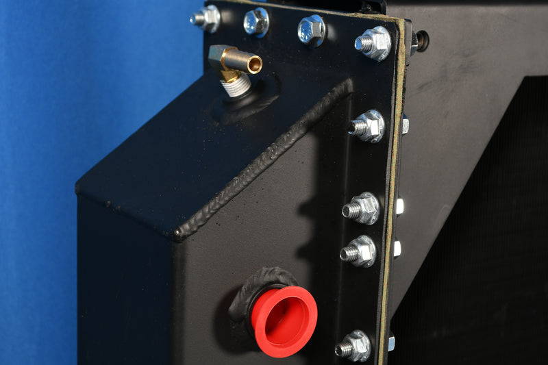 Load image into Gallery viewer, Thomas bus Radiator # 740022
