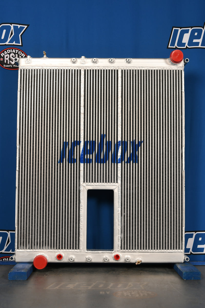Load image into Gallery viewer, Freightliner Radiator # 601184
