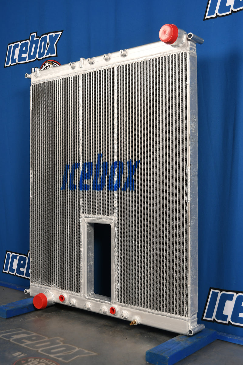 Load image into Gallery viewer, Freightliner Radiator # 601184
