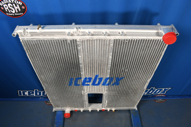 Load image into Gallery viewer, Freightliner Radiator # 601184
